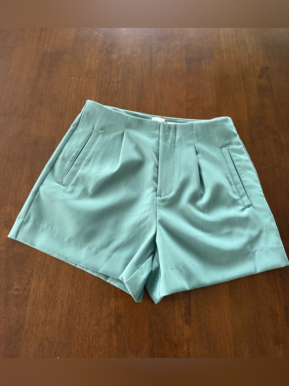 A New Day Sage Green Tailored High Rise Shorts Size 6 Stretch
